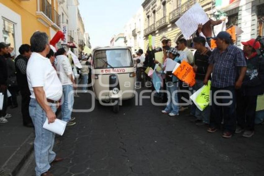 MOTOTAXISTAS - MANIFESTACION