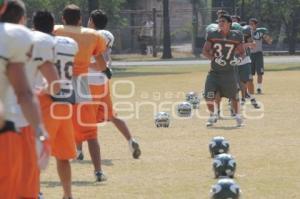 ENTRENAMIENTO AZTECAS UDLA