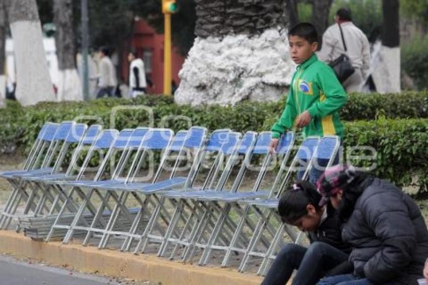 DESFILE CENTENARIO DE LA REVOLUCIÓN. VENTA DE LUGARES