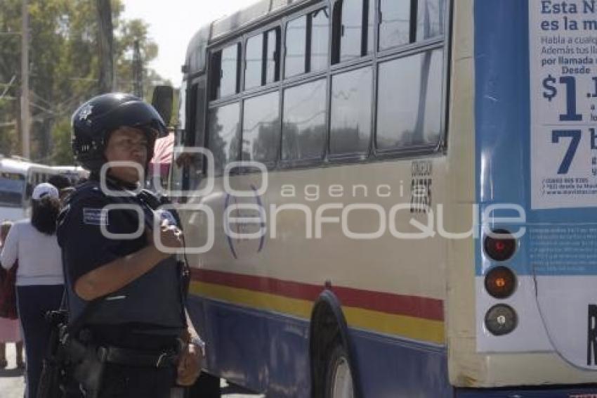 PROTESTA TRANSPORTISTAS . INVASIÓN DE RUTA