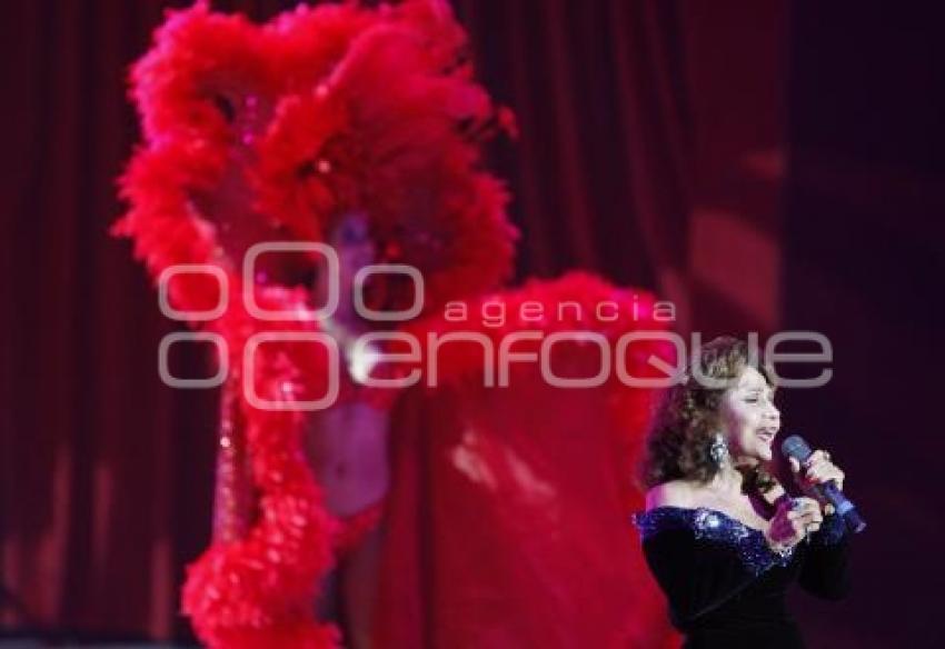 ESPECTÁCULOS . TEATRO . PERFUME DE GARDENIAS