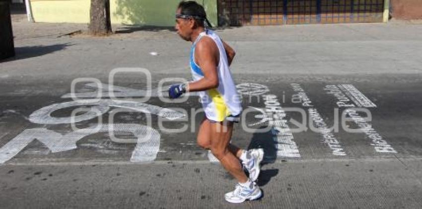 MARATÓN PUEBLA 2010. CORREDORES