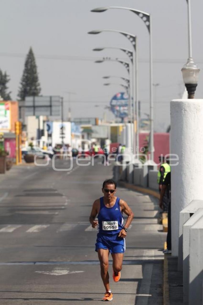 MARATÓN PUEBLA 2010. CORREDORES