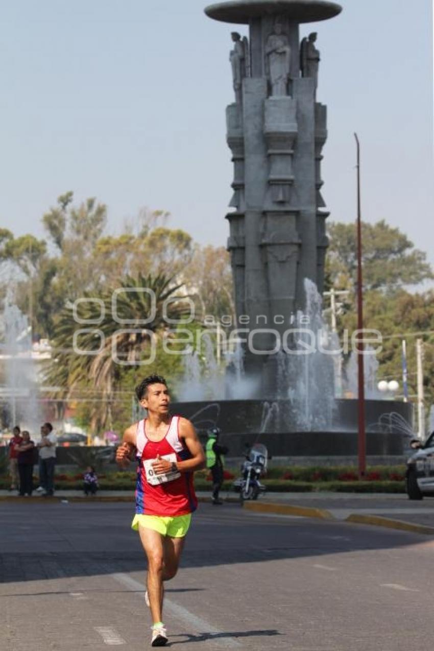 MARATÓN PUEBLA 2010. CORREDORES