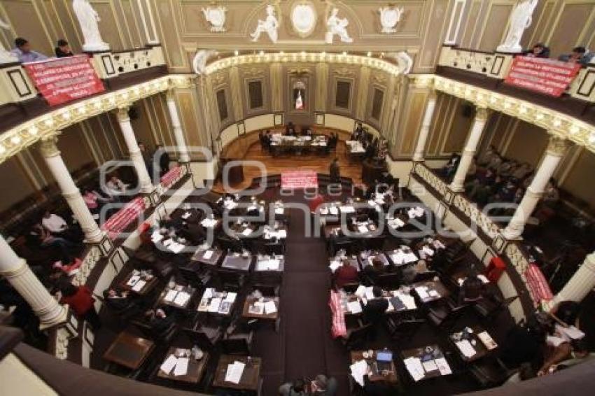 PROTESTA EN CONGRESO  -  BANCADA PANISTA