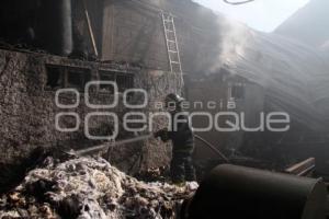 INCENDIO BODEGA PARQUE INDUSTRIAL LA RESURRECCIÓN