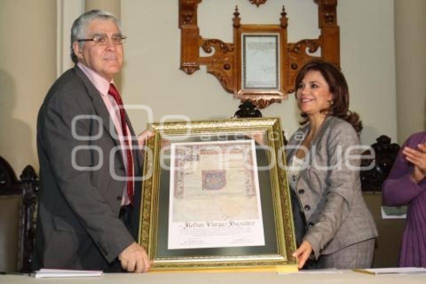 ENTREGA CEDULA REAL NELSON VARGAS