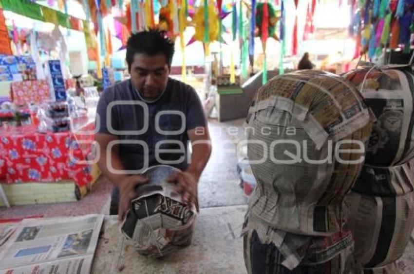 ELABORACIÓN DE PIÑATAS