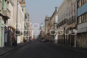 CIUDAD . CALLES VACIAS