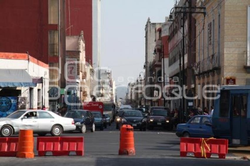 TRABAJOS EN 13 NORTE. CIERRE 2 PONIENTE