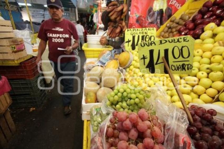 TRADICIONES FIN DE AÑO - UVAS
