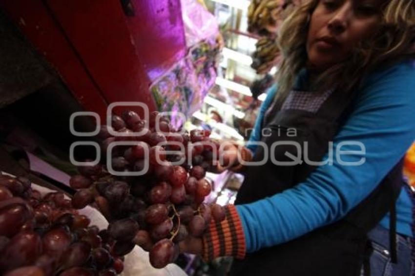 TRADICIONES FIN DE AÑO -  UVAS