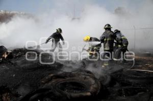 INCENDIO DE PAZTIZAL Y LLANTAS