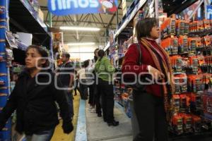 DÍA DE REYES. JUGUETILANDIA WAL MART