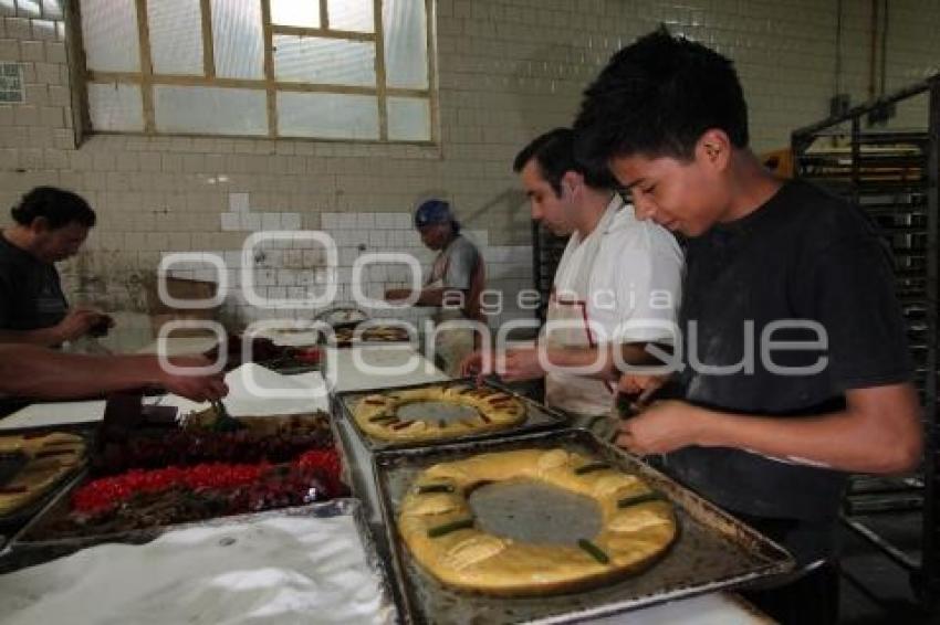 ELABORACIÓN ROSCA DE REYES. PANADERÍA