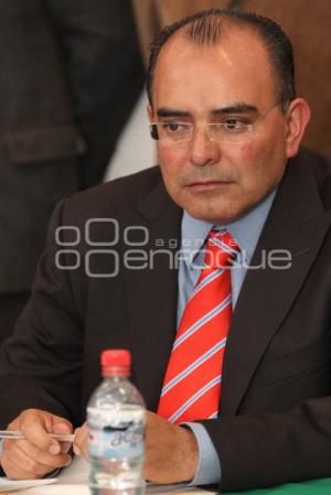 JOSÉ LUIS MARTÍNEZ. DIPUTADO ELECTO PRI