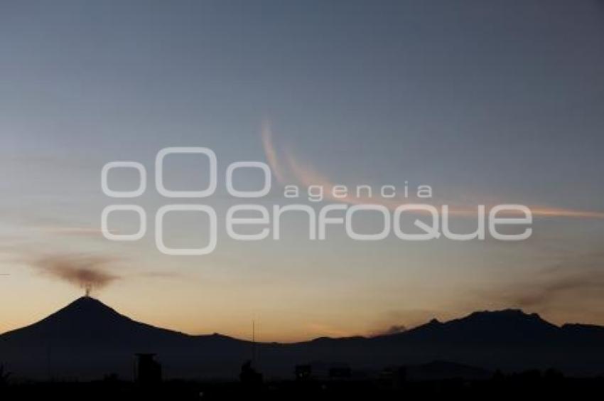 VOLCÁN POPOCATÉPETL. ATARDECER