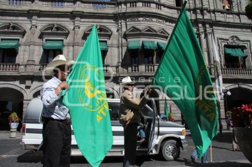 MANIFESTACIÓN UNTA