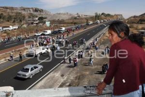 BLOQUEO . AUTOPISTA Y FEDERAL A ATLIXCO