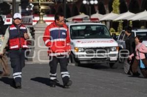 PARAMEDICOS PROTESTAN LA FALTA DE APOYO DE DIRECTIVOS DE LA INSTITUCION