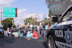 MANIFESTACIÓN EN CONTRA DEL ALZA DEL PASAJE