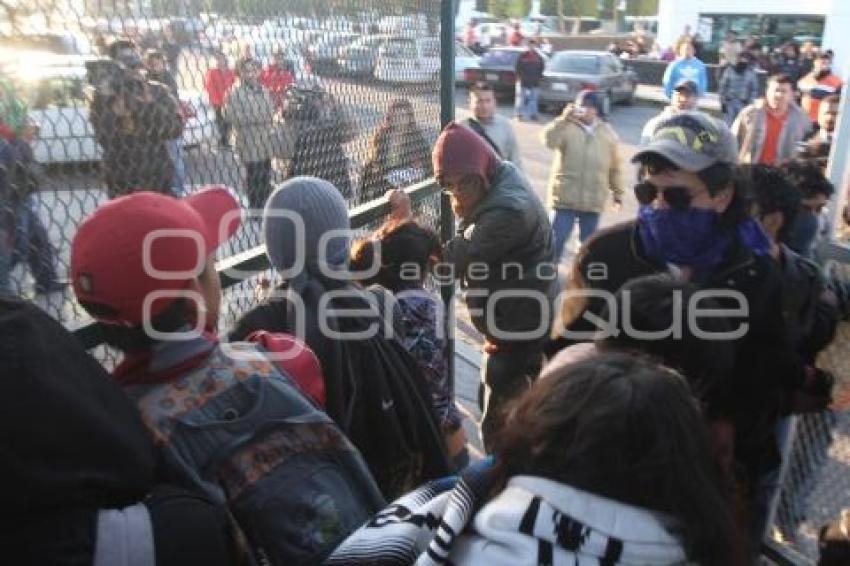 MANIFESTACION - CU - CONTRA AUMENTO AL PASAJE