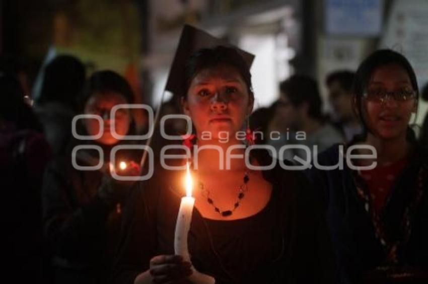 MARCHA SILENCIOSA EN PROTESTA PRO ALZA AL PASAJE