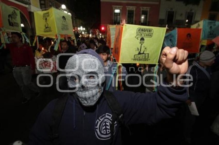 MARCHA SILENCIOSA EN PROTESTA PRO ALZA AL PASAJE