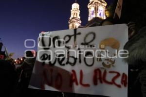 MARCHA SILENCIOSA EN PROTESTA PRO ALZA AL PASAJE