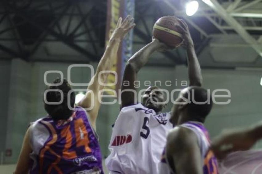 BASQUETBOL . ANGELES VS PIONEROS