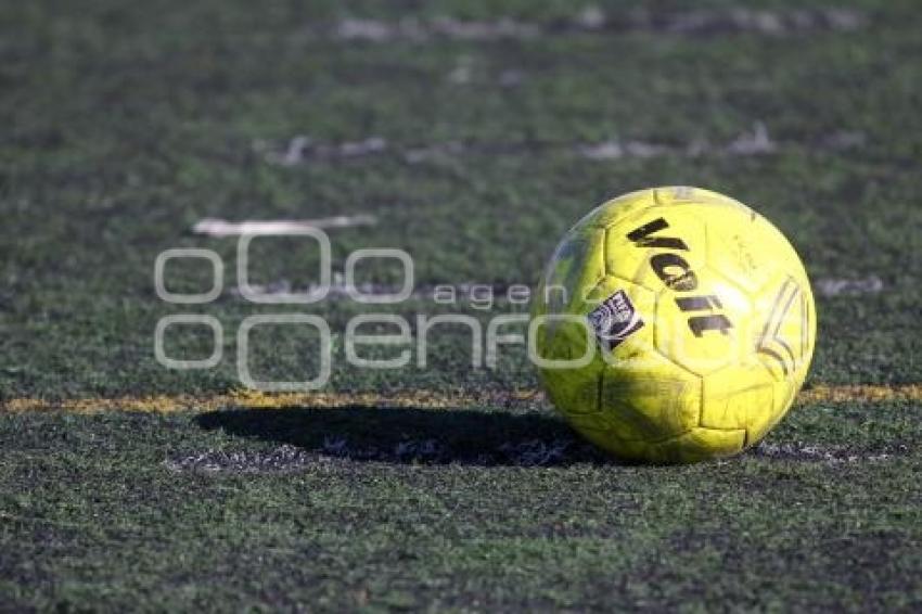 LIGA ESTUDIANTIL. FÚTBOL