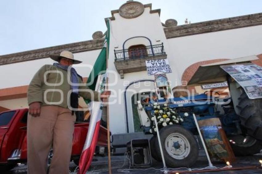 CAMPESINOS DE TONANTZINTLA CIERRAN ACCESO A LA VISTA