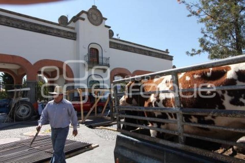 CAMPESINOS DE TONANTZINTLA CIERRAN ACCESO A LA VISTA