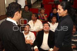 MARCHAN POBLADORES DE SAN MARTIN TEXMELUCAN