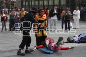 SHOW DE PAYASOS EN EL ZOCALO DE PUEBLA