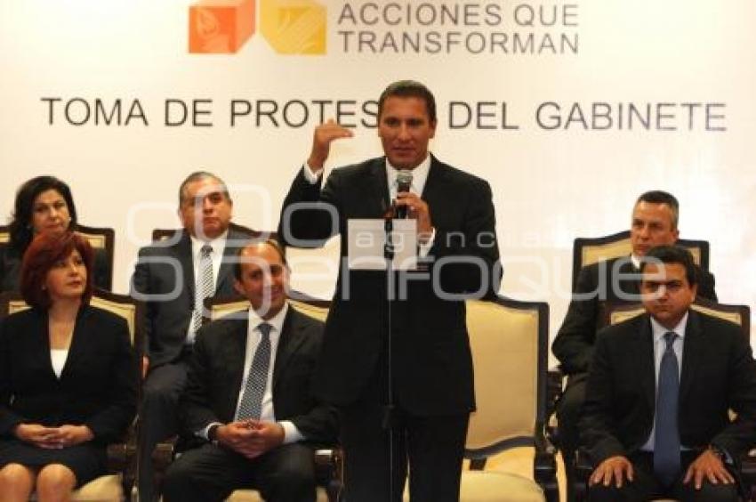 TOMA DE PROTESTA GABINETE RAFAEL MORENO VALLE