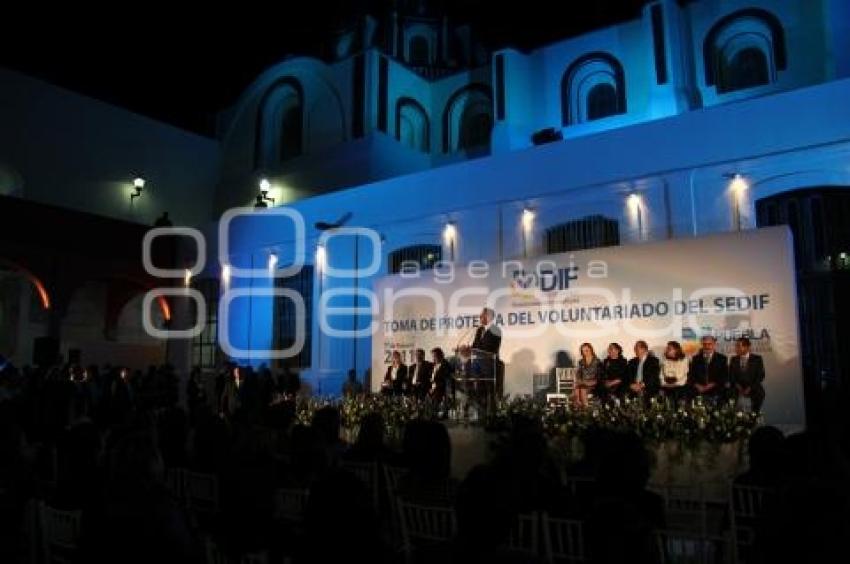 PROTESTA DEL PATRONADO DEL DIF ESTATAL