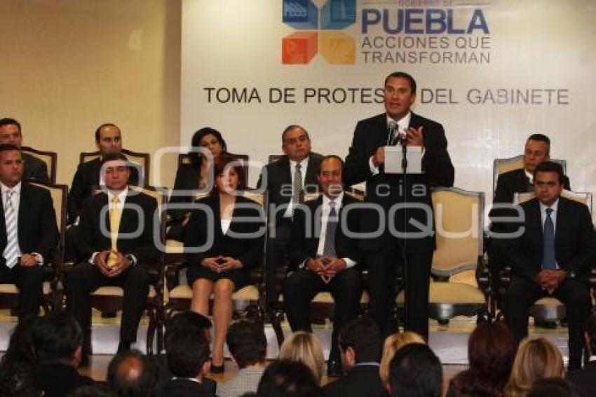 TOMA DE PROTESTA GABINETE RAFAEL MORENO VALLE