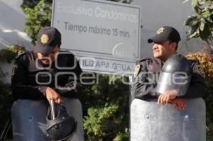 POLICÍAS EN LA VISTA