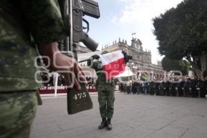 CEREMONIA CIVICA ZOCALO DE PUEBLA