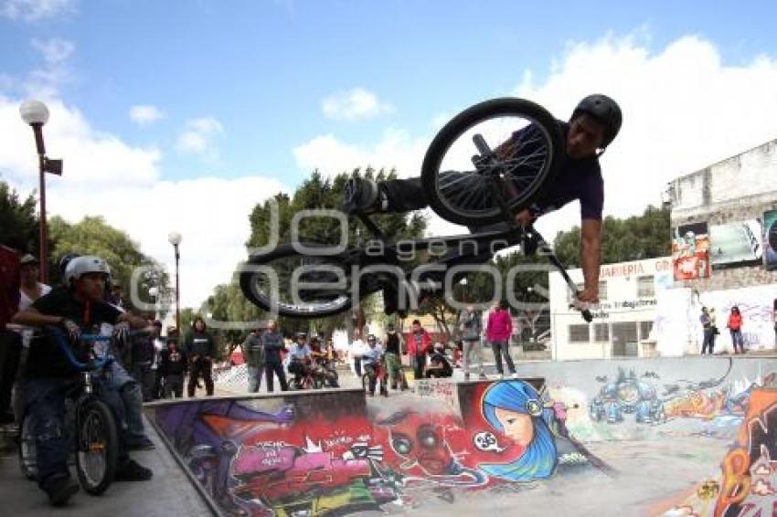 BMX - PLAZA SKATE