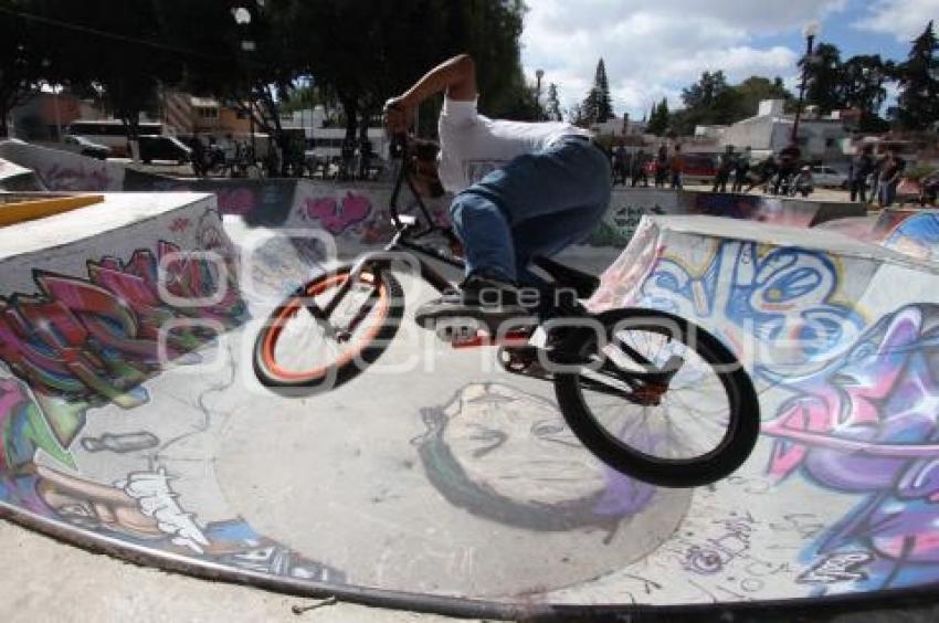 BMX - PLAZA SKATE