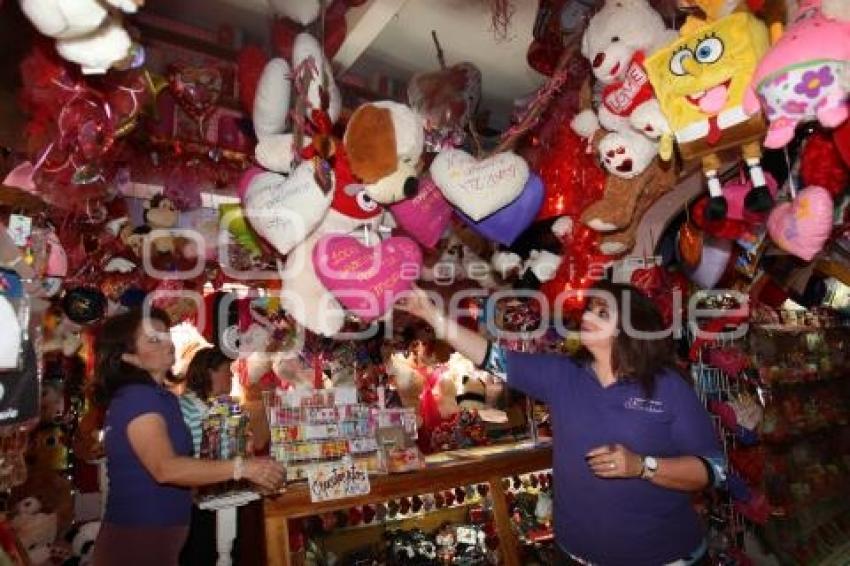 PREVIO . DÍA DE SAN VALENTÍN