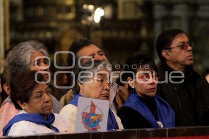 MISA DOMINICAL EN CATEDRAL DE PUEBLA