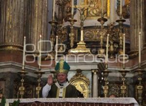 MISA DOMINICAL EN CATEDRAL DE PUEBLA