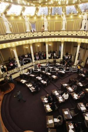 SESION EN CONGRESO DEL ESTADO DE PUEBLA