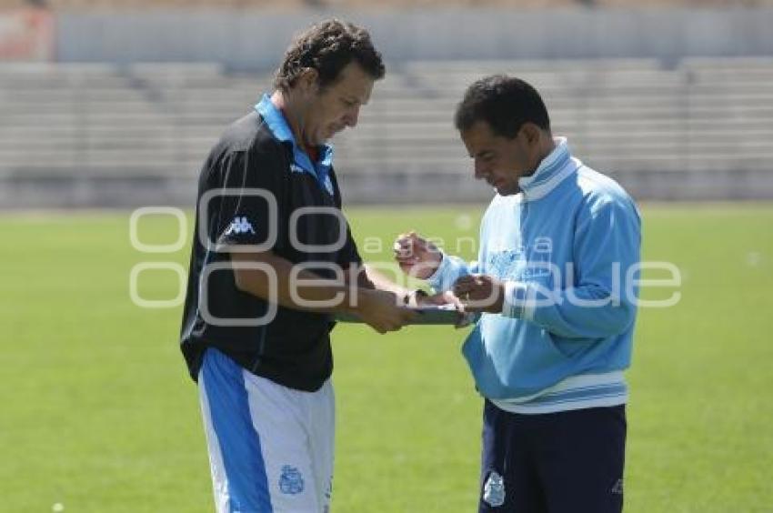 FUTBOL . ENTRENAMIENTO PUEBLA FC