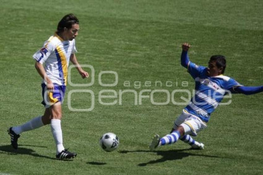 FUTBOL . LOBOS VS REBOCEROS