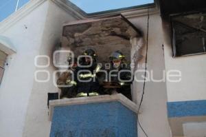 INCENDIO EN EL FRACCIONAMIENTO EL ROBLE