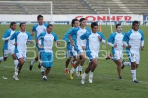 ENTRENAMIENTO DEL EQUIPO DE FUTBOL PUEBLA